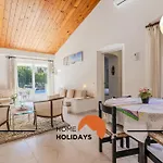 #329 W Pool Family Albufeira