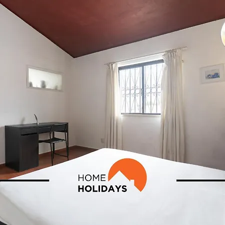 #329 Families Only - Jacaranda By Holidays Willa Albufeira