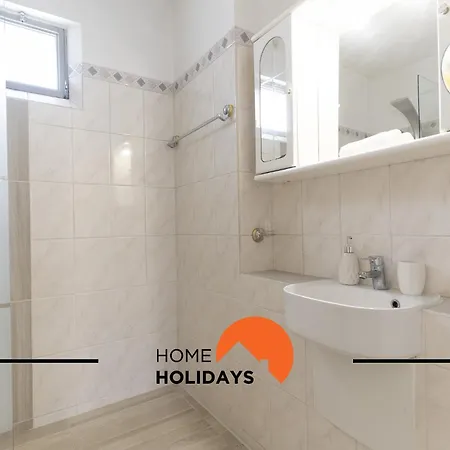 #329 Families Only - Jacaranda By Holidays Αλμπουφέιρα