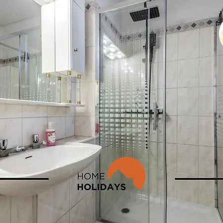 Villa #329 Families Only - Jacaranda By Holidays *