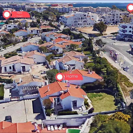 #329 Families Only - Jacaranda By Holidays 빌라 *