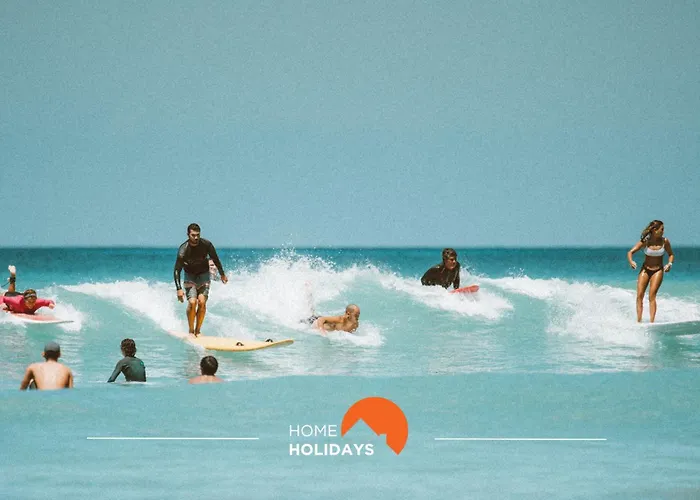 #329 Families Only - Jacaranda By Holidays 빌라 *