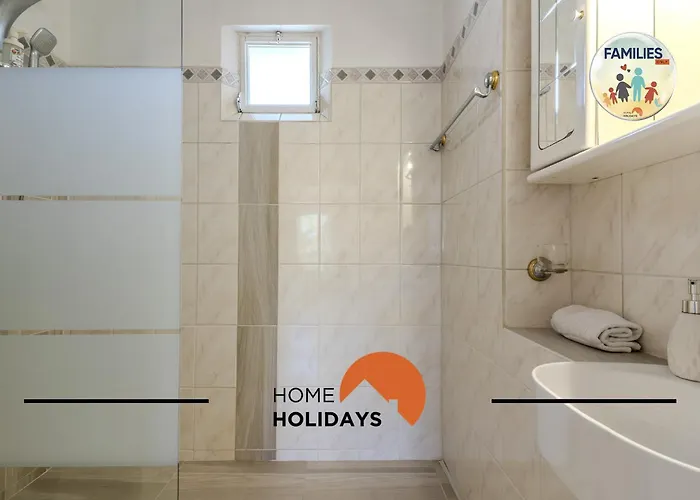 빌라 #329 Families Only - Jacaranda By Holidays *