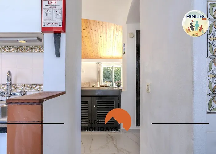 빌라 #329 Families Only - Jacaranda By Holidays 알부페이라