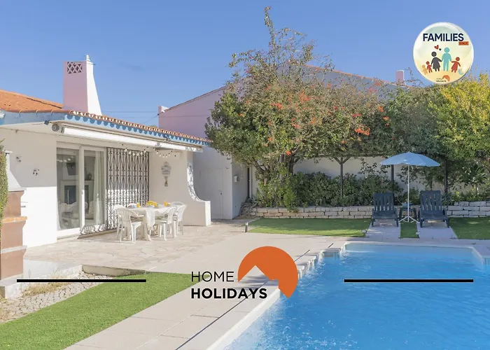 #329 Families Only - Jacaranda By Holidays