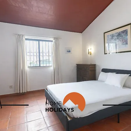 #329 Jacaranda B6 By Holidays * Albufeira