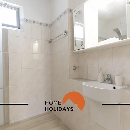 Villa #329 Jacaranda B6 By Holidays